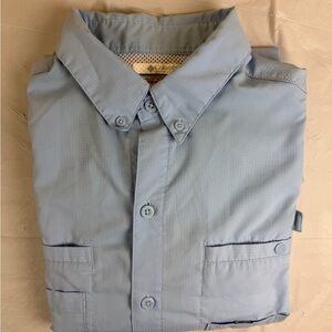 Columbia Performance Fishing Gear Light Blue Men’s Button-Down Outdoor Shirt